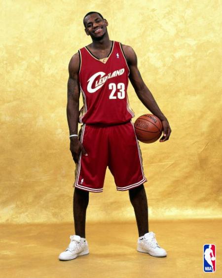 le voici encore avec son equipement sous le maillot des cavaliers de cleveland